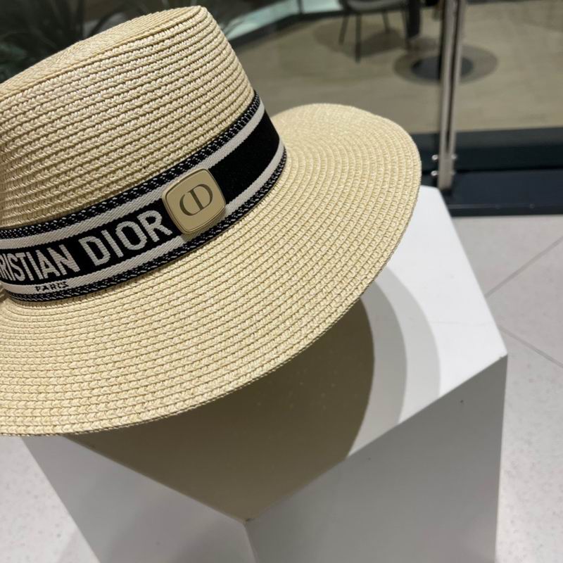 Dior top hat (1)